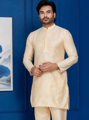 Golden silk blend kurta for men with embroidered work 1