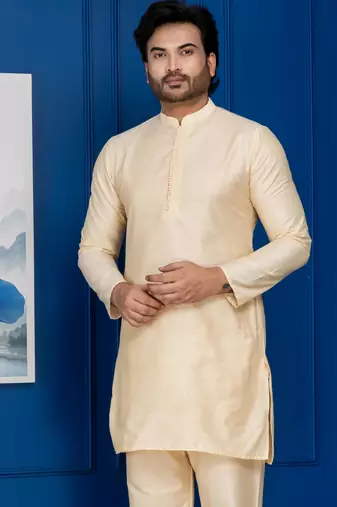 Golden silk blend kurta for men with embroidered work