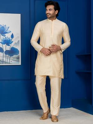 Golden silk blend kurta set for men with embroidered work 2