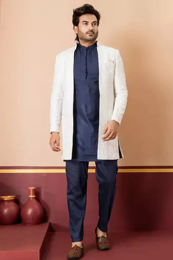 White blend indo western open sherwani and navy blue kurta pyjama set for men with embroidered work