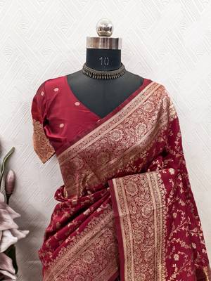 Red art silk blend banarasi jacuard work saree with unstitched blouse piece 7