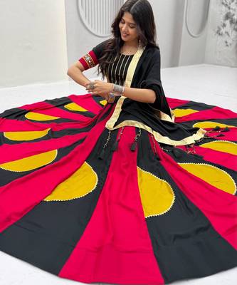 Black Color Beautifull multi colour kadi Cotton Navratri Lahenga Choli Set 2