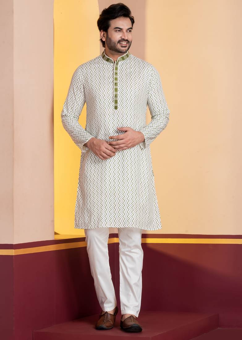 white silk blend kurta pyjama set for men with pinted work