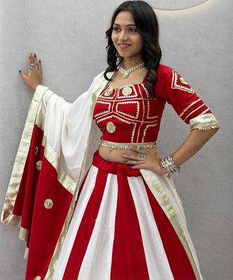 White Gota patti lace & flavour hand work CottonNavratri Lahenga Choli Sert 2