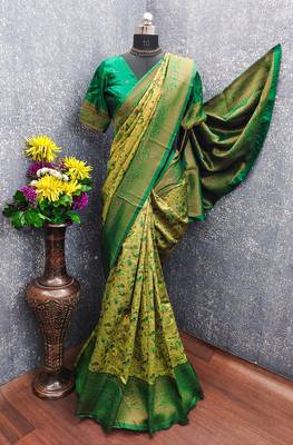 Parrot green Art silk blend banarasi jacuard bird motif work saree with unstitched blouse piece 6