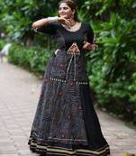 Black Printed mirror-work Cotton Navratri Lehenga Choli