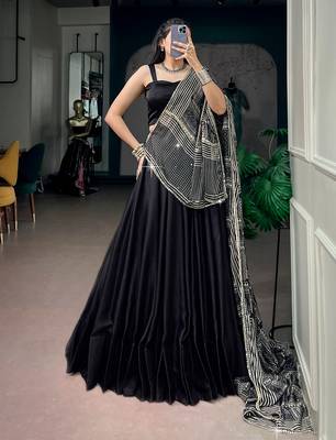 Navratri Moonga silk blend Free Size Lehenga Choli with Printed Satin Dupatta Set 1