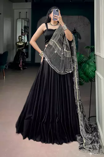 Navratri Moonga silk blend Free Size Lehenga Choli with Printed Satin Dupatta Set