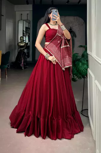 Navratri Moonga silk blend Free Size Lehenga Choli with Printed Satin Dupatta Set