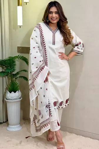 Off white khadi cotton with embroidery kurti pent dupatta set