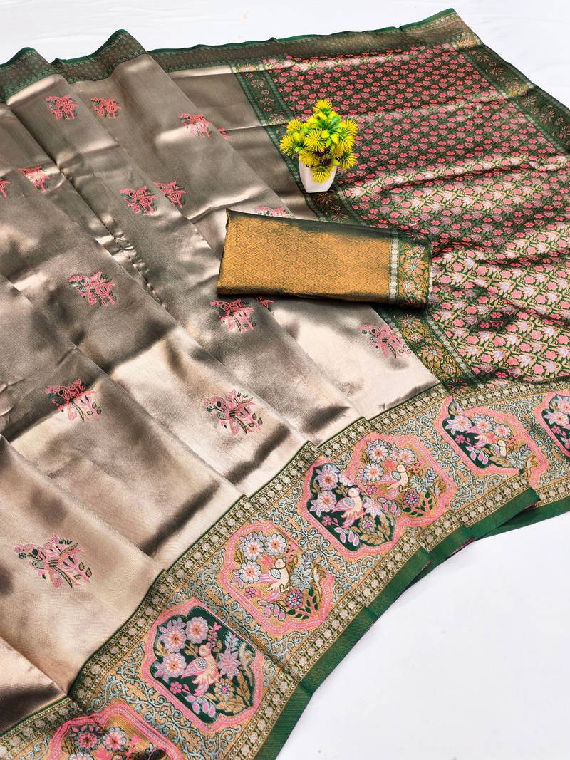 Green gajri art silk blend jacquard motif work saree with unstitched blouse piece