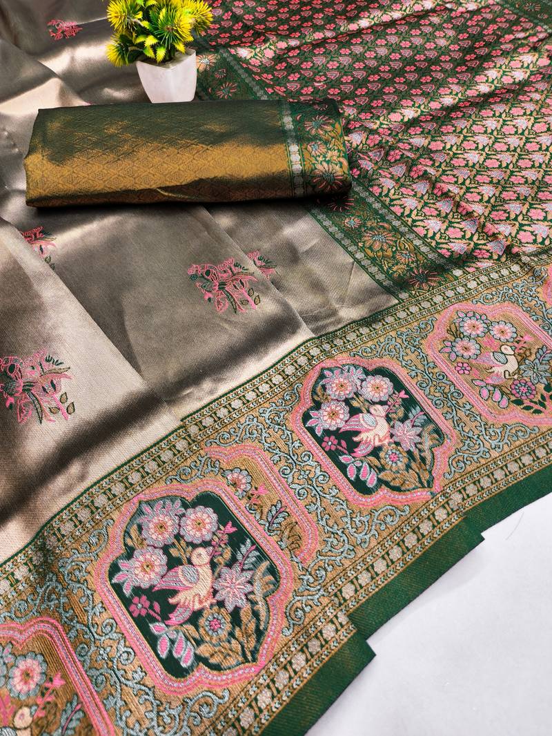 Green gajri art silk blend jacquard motif work saree with unstitched blouse piece