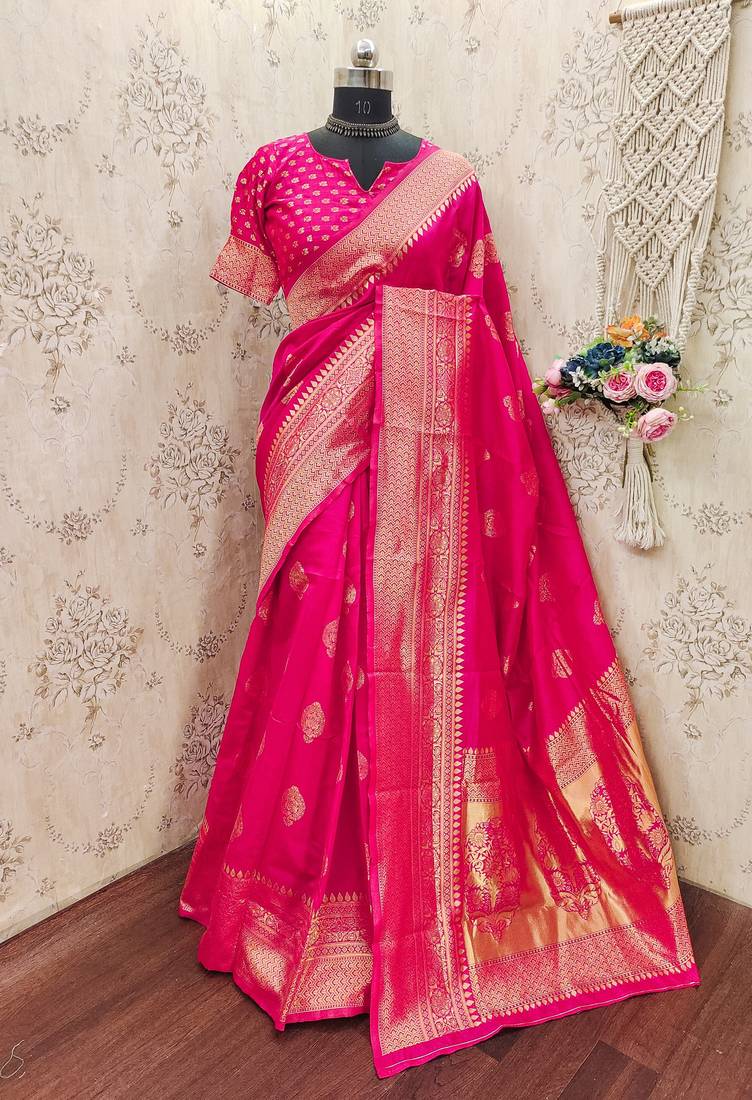 Pink art silk blend jacquard motif work saree with unstitched blouse piece