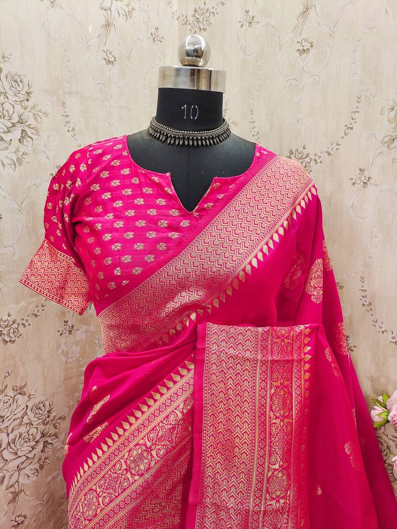 Pink art silk blend jacquard motif work saree with unstitched blouse piece