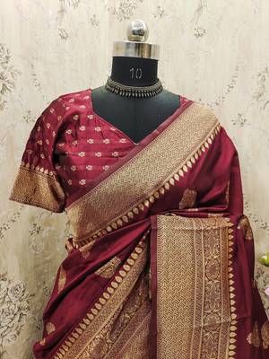 Maroon art silk blend jacquard motif work saree with unstitched blouse piece 7