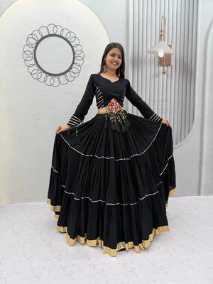 Black Color Gamthi Style Cotton Navratri Lahenga Choli Set 1