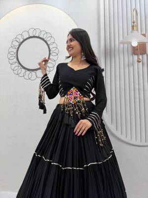 Black Color Gamthi Style Cotton Navratri Lahenga Choli Set 3