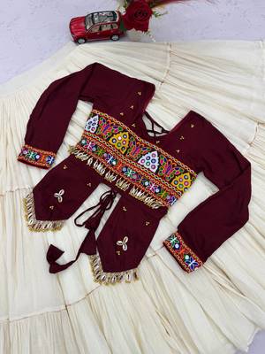 Wine heavy Hand Work with kodi work & Gamthi work Cotton Navratri Lahenga Top Set 3