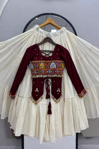 Wine heavy Hand Work with kodi work & Gamthi work Cotton Navratri Lahenga Top Set