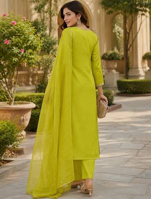 Kavindi women silk blend embroidered straight kurta pant set with nazneen dupatta 3