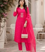 Kavindi women   s zari & sequin embroidered straight kurta pant set with organza dupatta