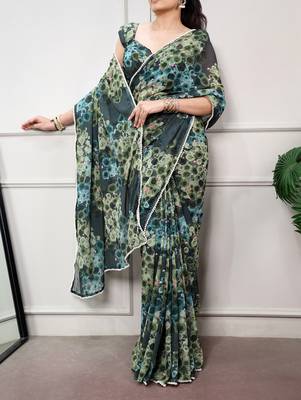 Floral print weightless marble saree with delicate pearl border 1