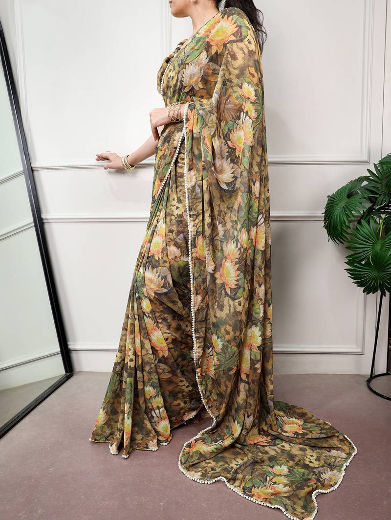 Floral print weightless marble saree with delicate pearl border