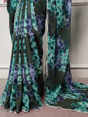 Floral print weightless marble saree with delicate pearl border 5