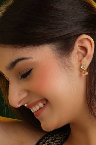 Pink kundan square stud earrings