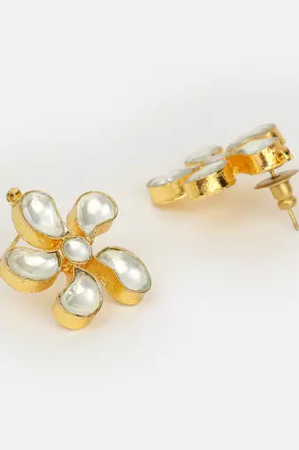 White stones pearl drop floral stud earrings