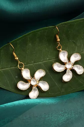 White stones pearl floral dangler drop earrings