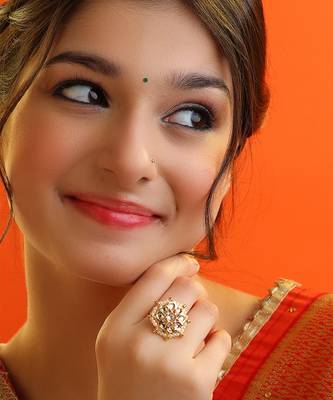 White stones kundan floral adjustable ring 1