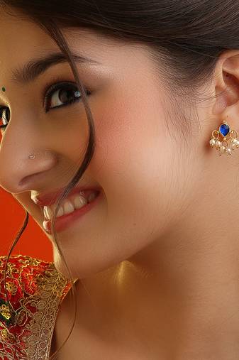 Blue teardrop pearl cluster earrings