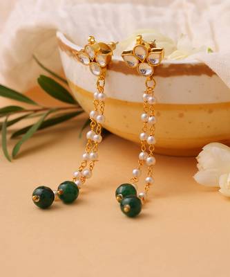 Emerald green beaded kundan drop earrings 2