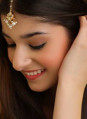 White kundan pearl maang tikka 1