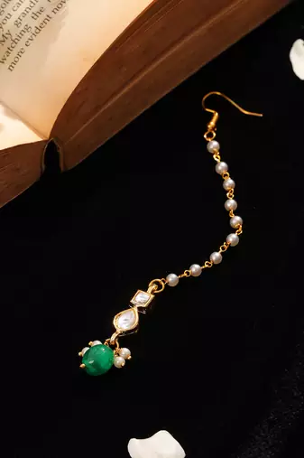 Green stone kundan maang tikka