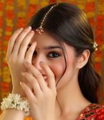 Pink kundan drop maang tikka