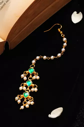 Green kundan triple drop maang tikka