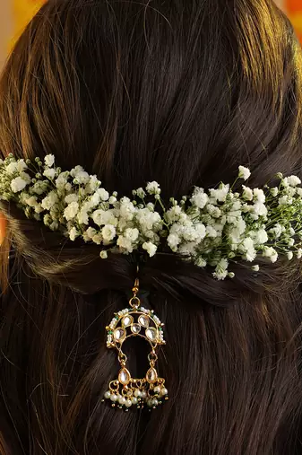 White beaded green stones kundan hair pin