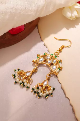 White beaded green stones kundan hair pin