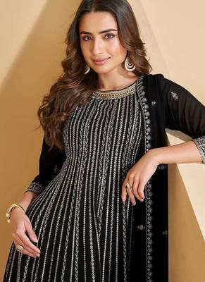 Black faux georgette embroidered readymade salwar kameez 3