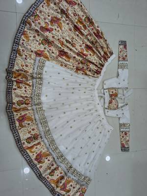 Navratri Special White Floral Printed & Embroidered Lehenga Choli with Dupatta 4