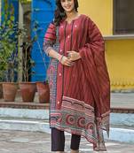 Floral Printed Notch Neck Straight Kurta With Trousers & Dupatta