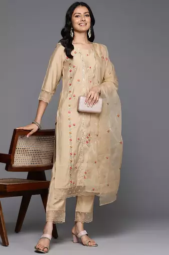 Floral Embroidered Thread Work Kurta With Trousers & Dupatta