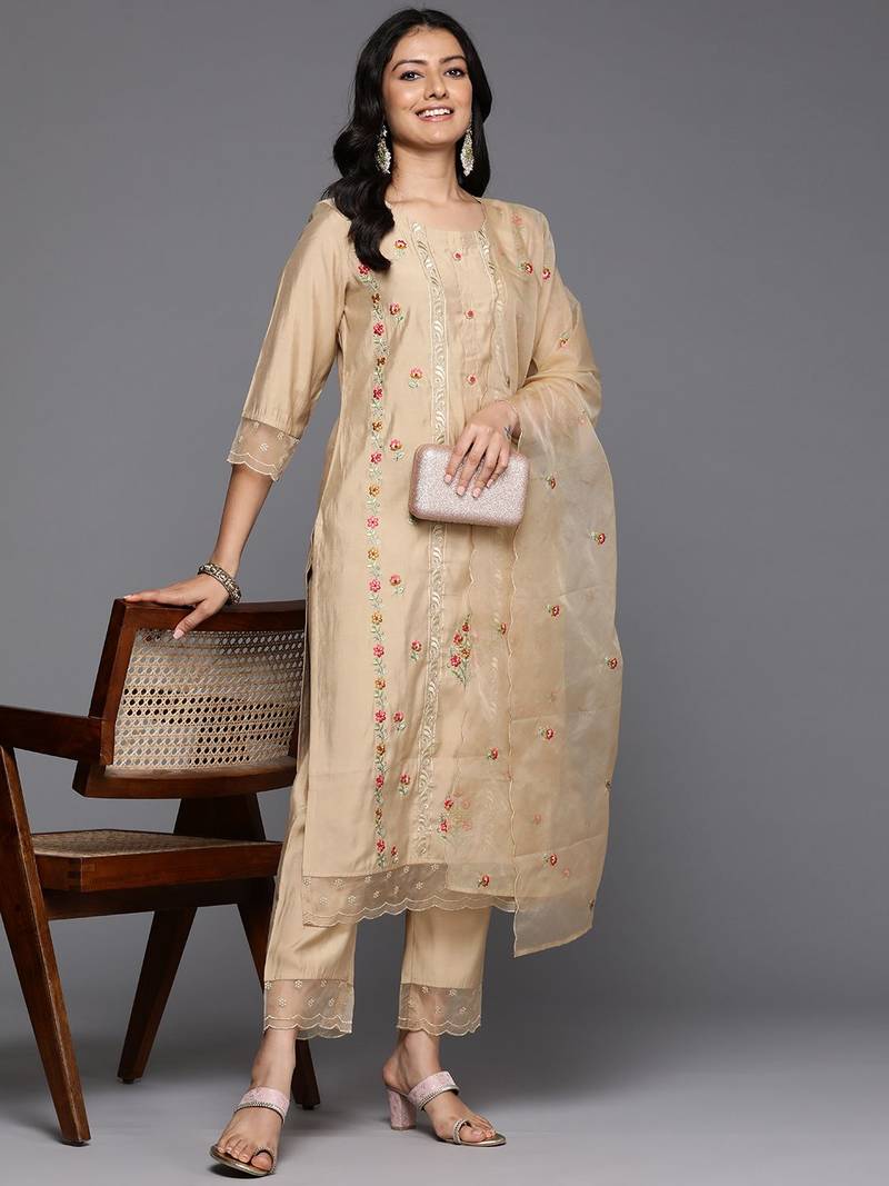 Floral Embroidered Thread Work Kurta With Trousers & Dupatta