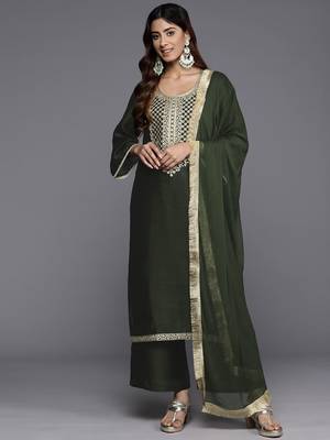 Ethnic Motifs Yoke Design Kurta with Palazzos & Dupatta 1