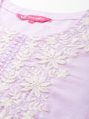 Women Floral Embroidered Regular Thread Work Kurta with Trousers & With Dupatta 3