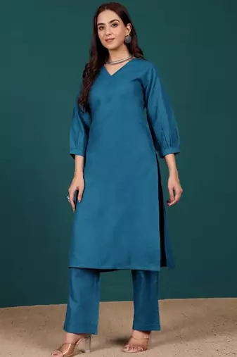 V-Neck Bell Sleeves Straight Kurta With Trousers