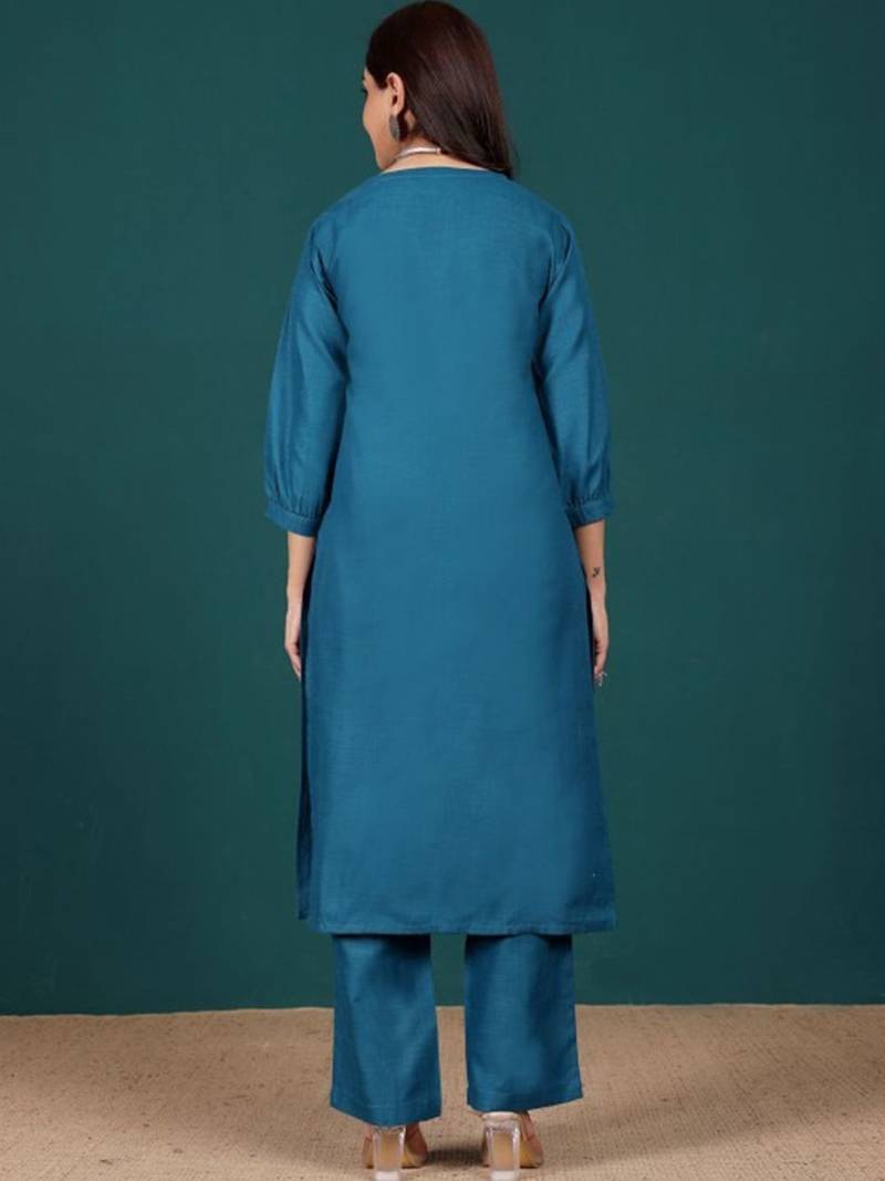 V-Neck Bell Sleeves Straight Kurta With Trousers