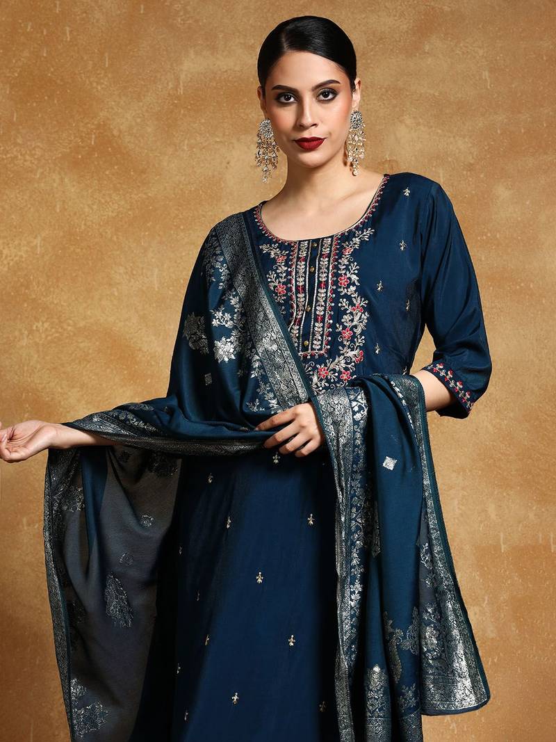 Floral Embroidered Round Neck Straight Kurta With Trousers & Dupatta